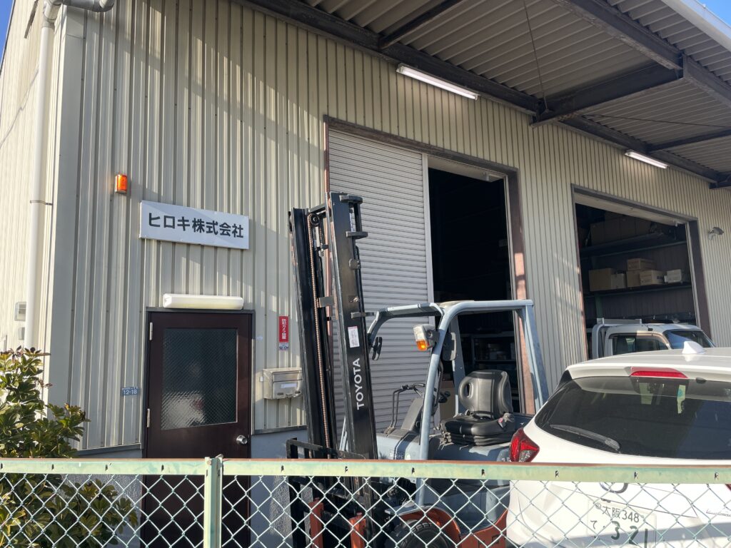 サービス｜トラック部品・車両パーツ